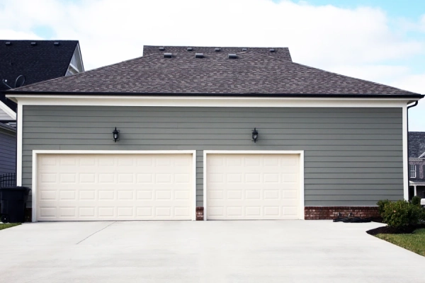 How To Repair Cracks In a Concrete Driveway Kelowna, BC